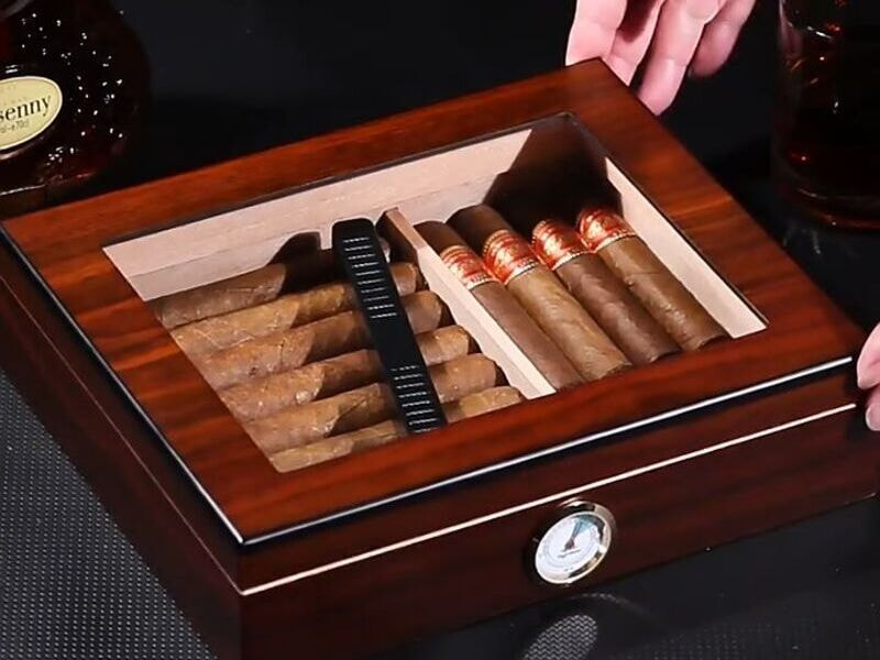 Tùy vào nhu cầu sử dụng mà bạn có thể điều chỉnh độ ẩm sao cho phù hợp